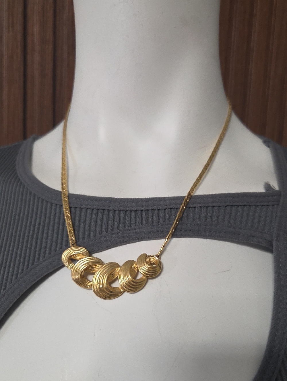 Vintage Signed Avon Gold Ribbon Necklace & Top Set